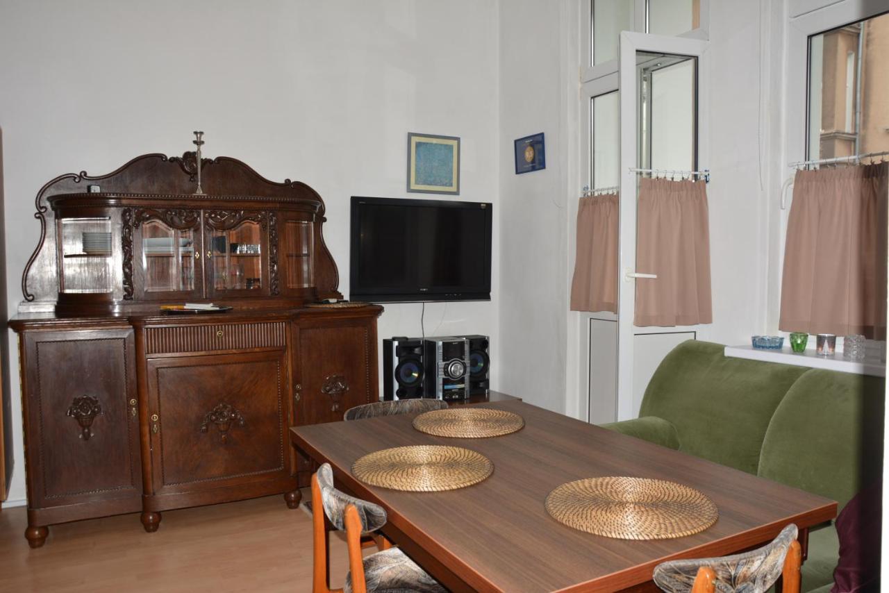 Ferienwohnung W Objeciu Zieleniaka Danzig Exterior foto